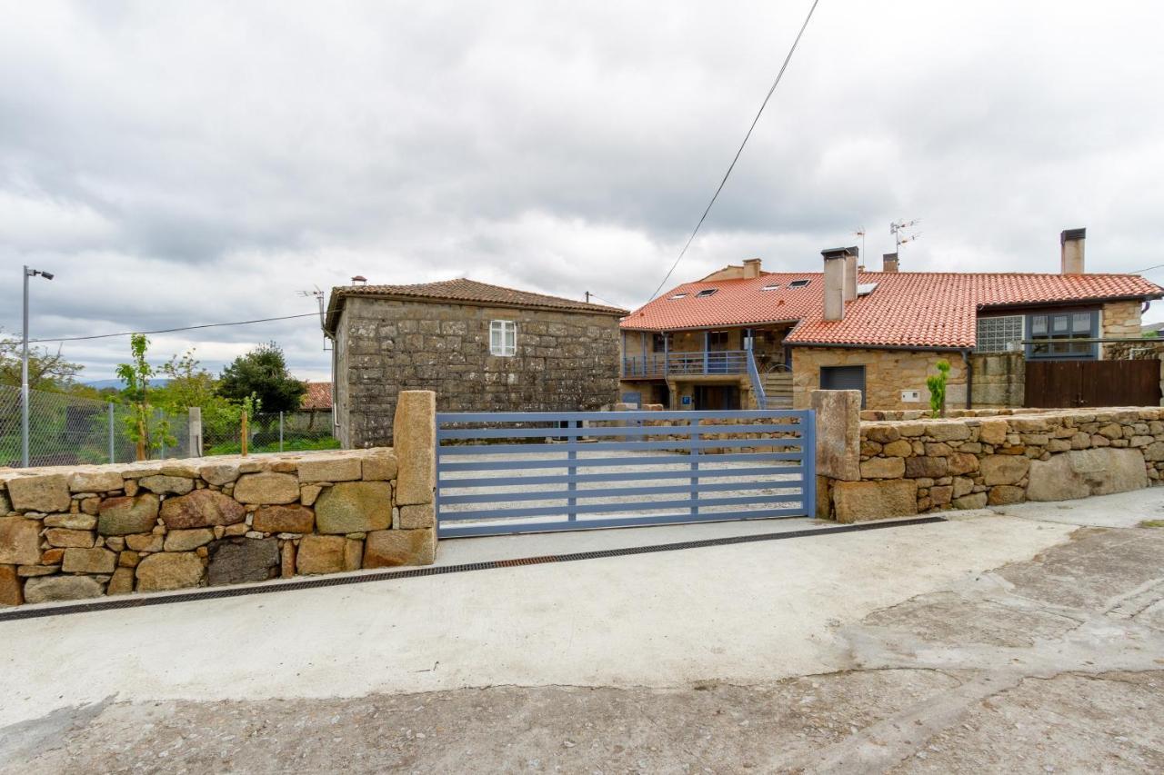 Alojamiento Turistico Caxide Parada De Sil Ribeira Sacra Luaran gambar