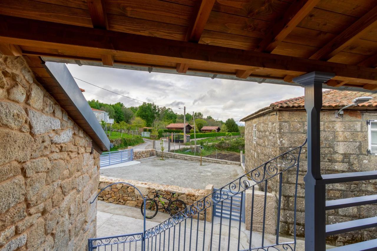 Alojamiento Turistico Caxide Parada De Sil Ribeira Sacra Luaran gambar